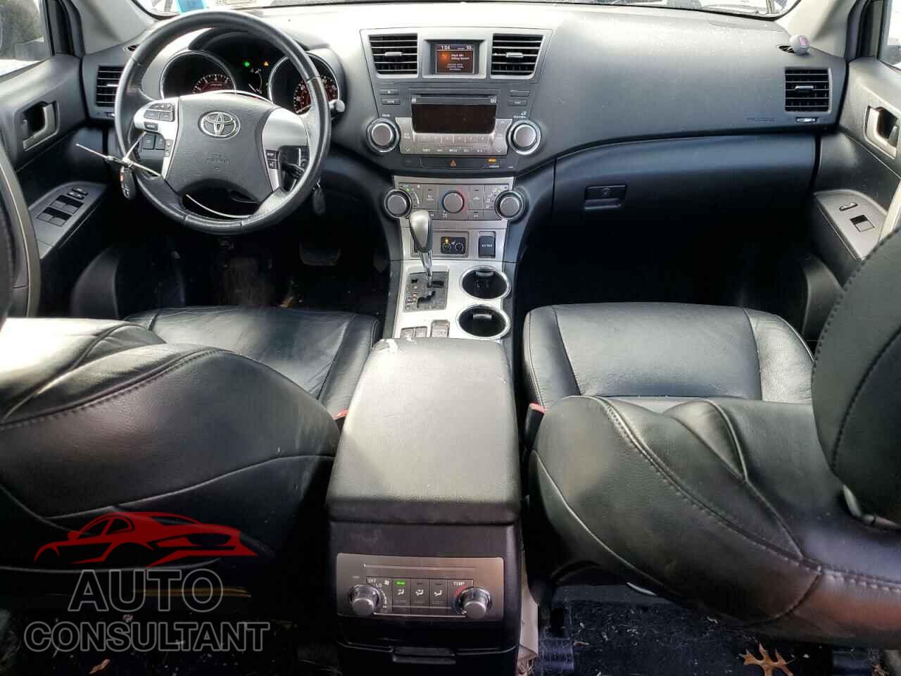 TOYOTA HIGHLANDER 2011 - 5TDBK3EH3BS064259