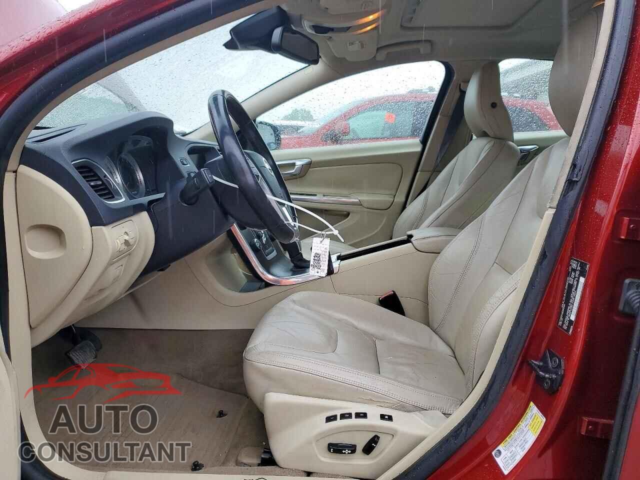 VOLVO S60 T5 2013 - YV1612FS8D2202584