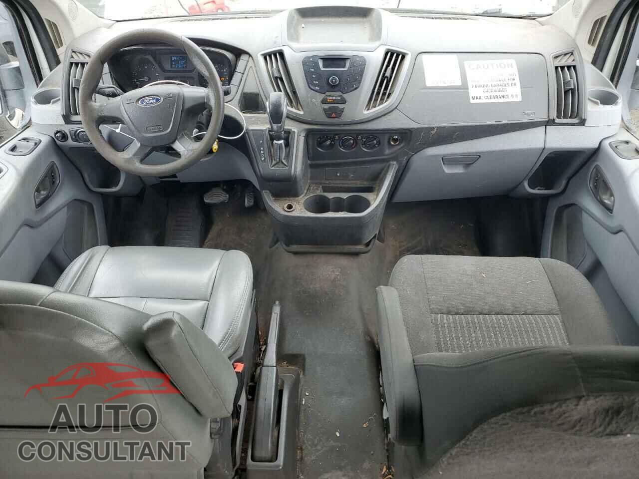 FORD TRANSIT 2017 - 1FTYR1CM8HKA48908