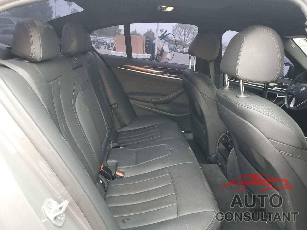 BMW 5 SERIES 2021 - WBA13AG03MCG04735