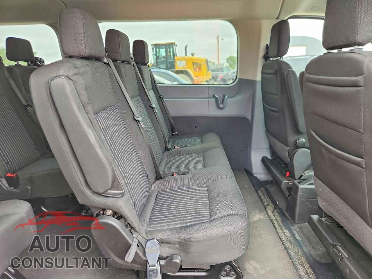FORD TRANSIT 2018 - 1FBZX2YM1JKB05761