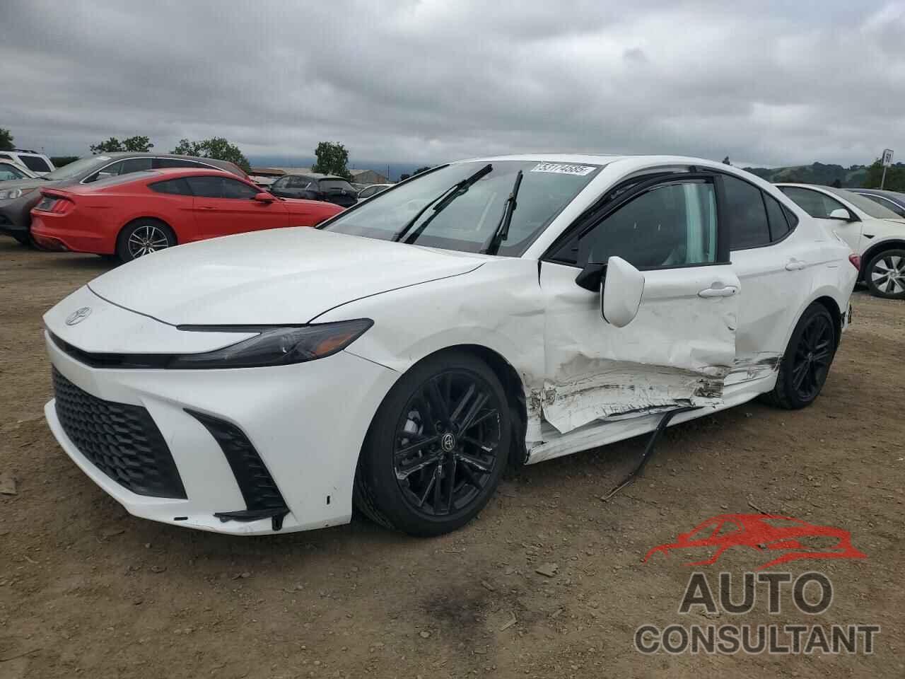 TOYOTA CAMRY 2025 - 4T1DAACK4SU051364