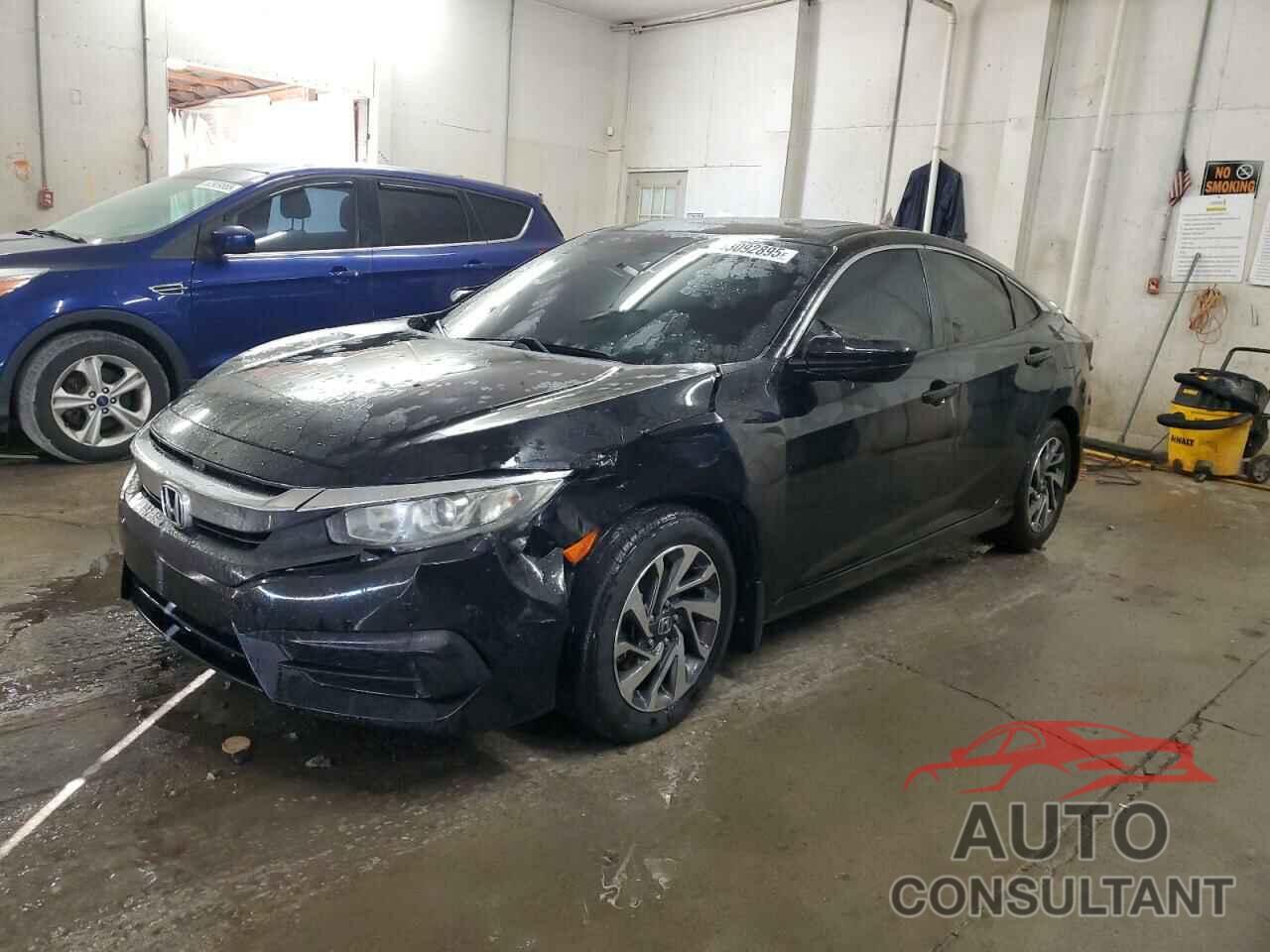 HONDA CIVIC 2018 - 2HGFC2F73JH587973