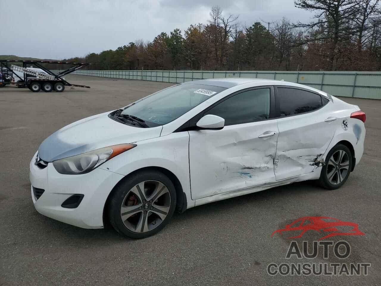 HYUNDAI ELANTRA 2013 - 5NPDH4AE8DH270047