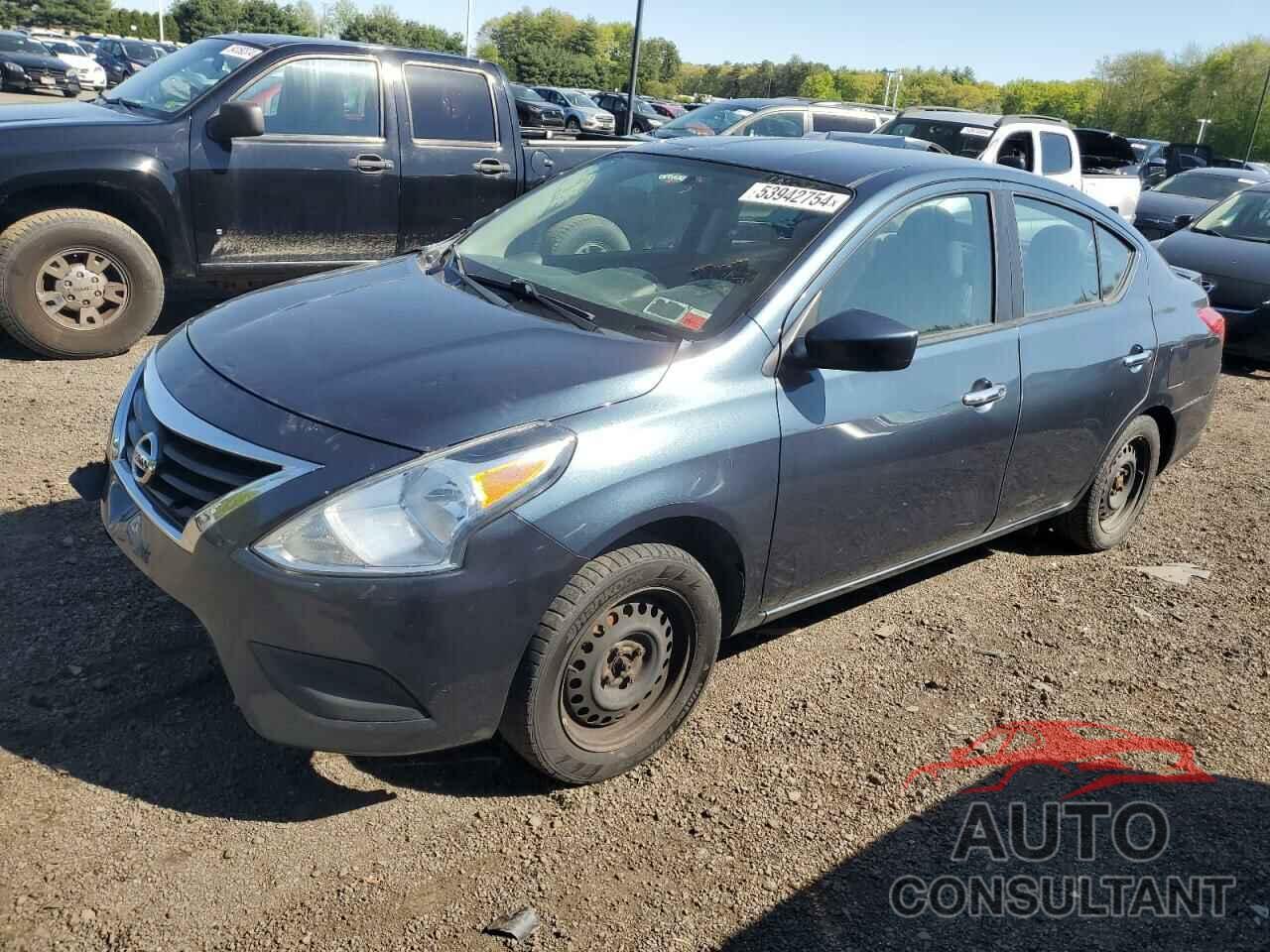 NISSAN VERSA 2017 - 3N1CN7AP4HL829142