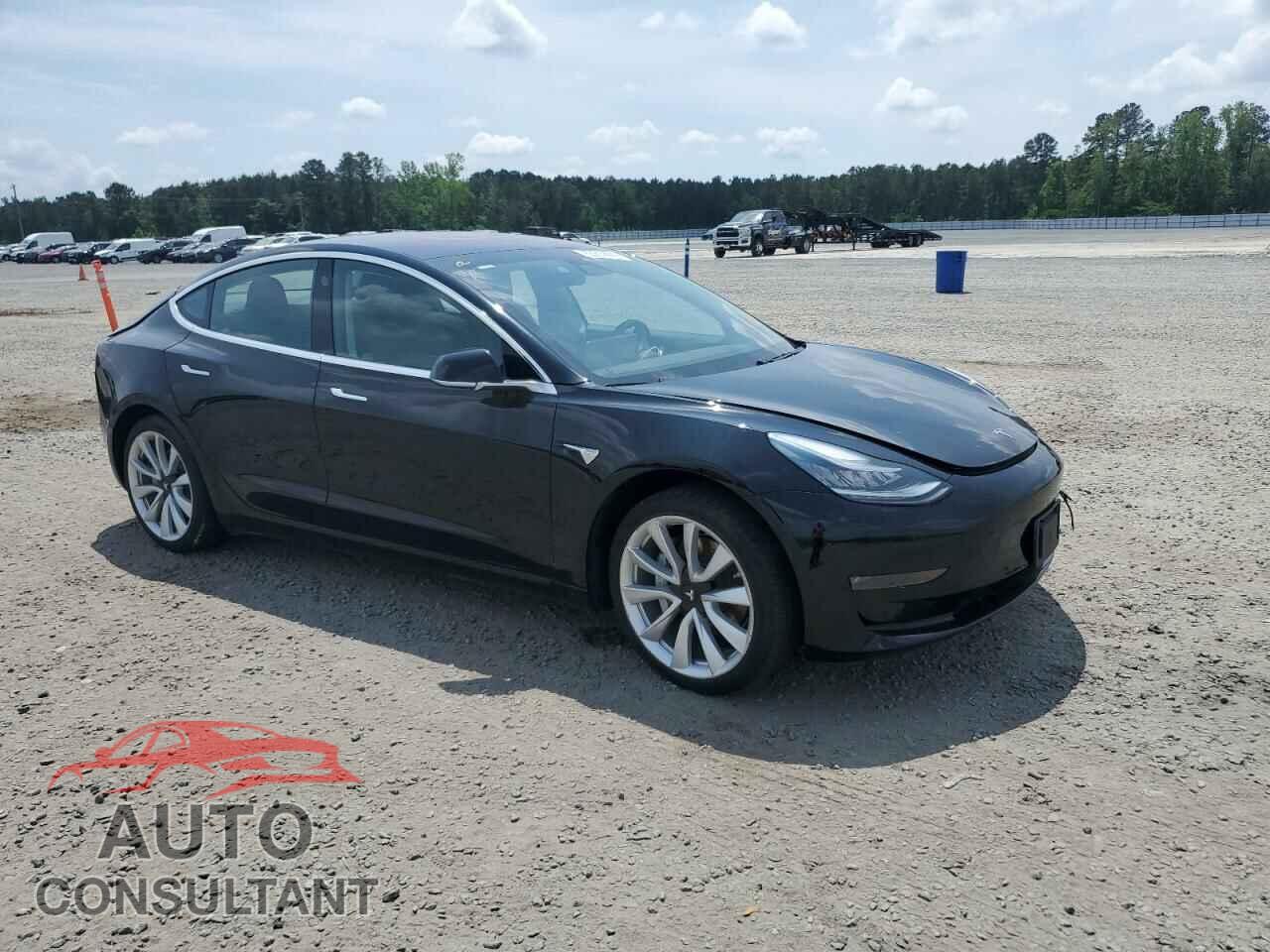 TESLA MODEL 3 2018 - 5YJ3E1EA3JF035530