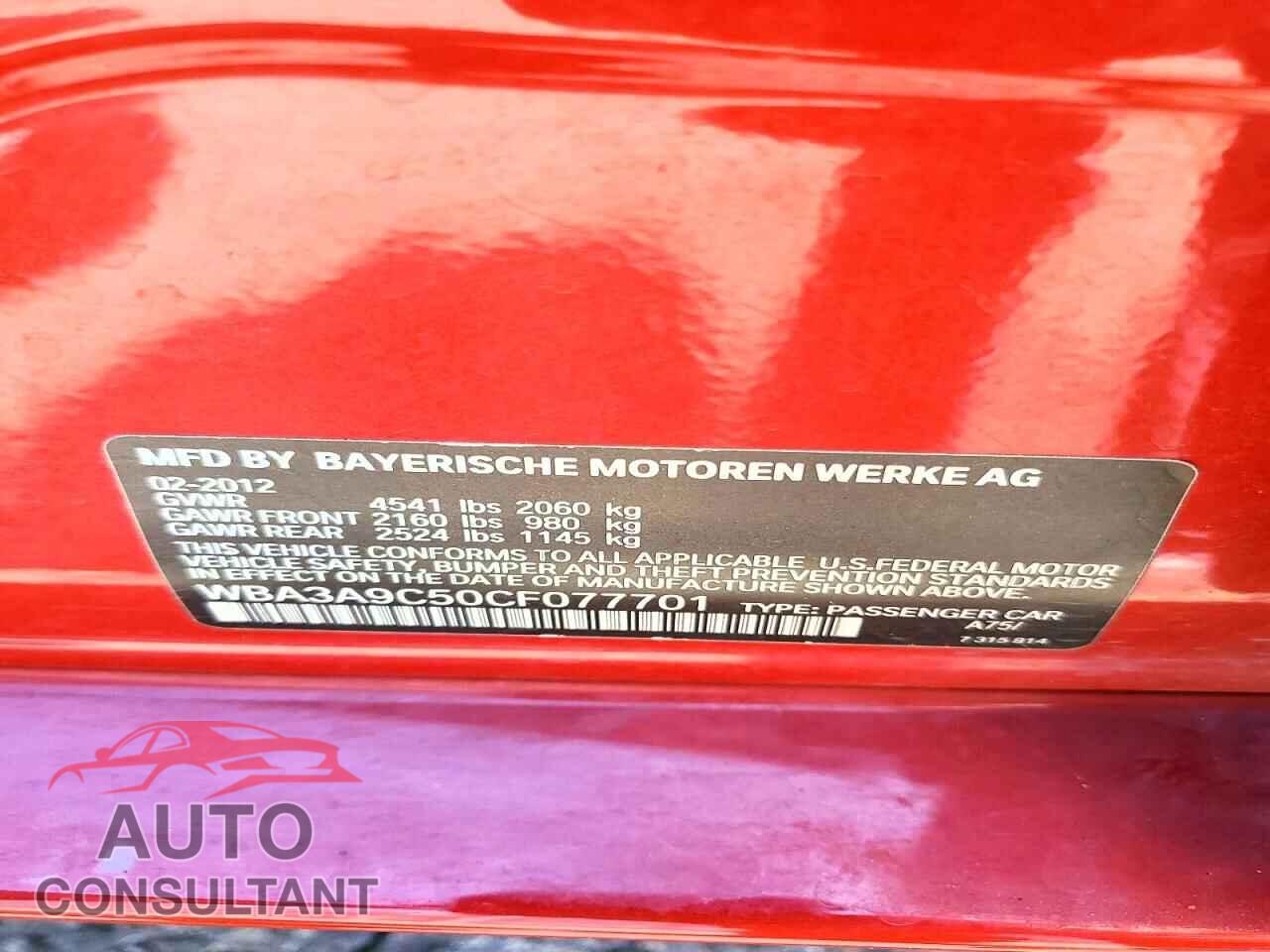 BMW 3 SERIES 2012 - WBA3A9C50CF077701