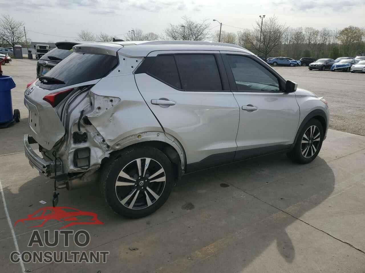 NISSAN KICKS 2019 - 3N1CP5CU3KL531304