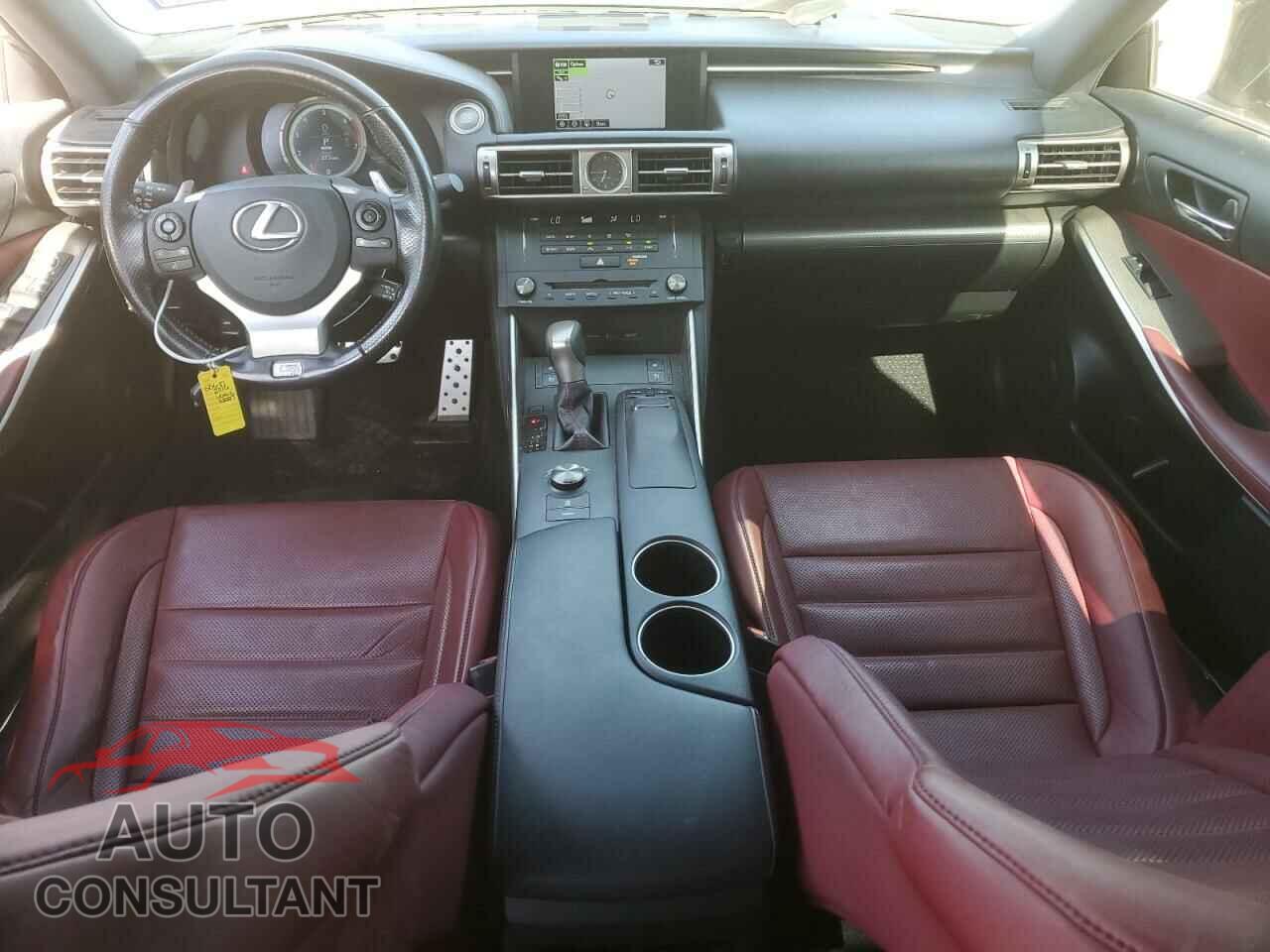 LEXUS IS 2016 - JTHBA1D2XG5031985