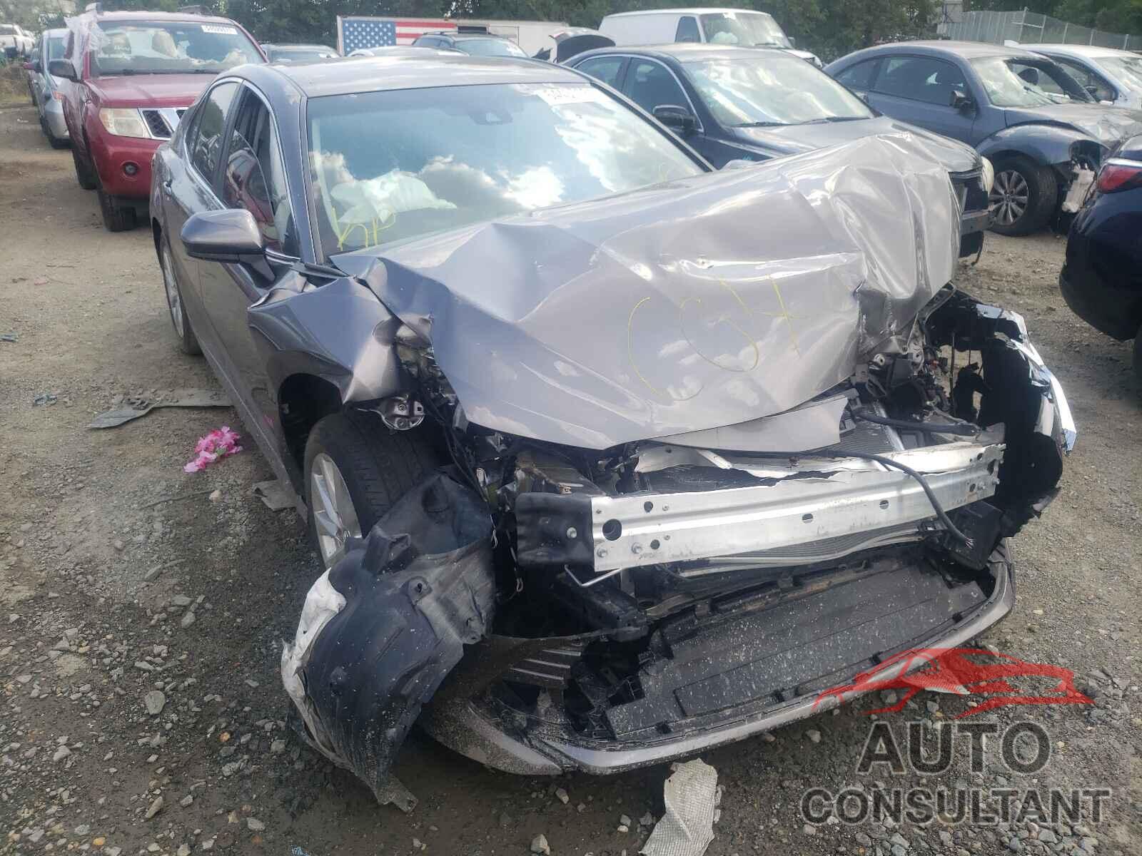 TOYOTA CAMRY 2019 - 4T1B11HK3KU801871