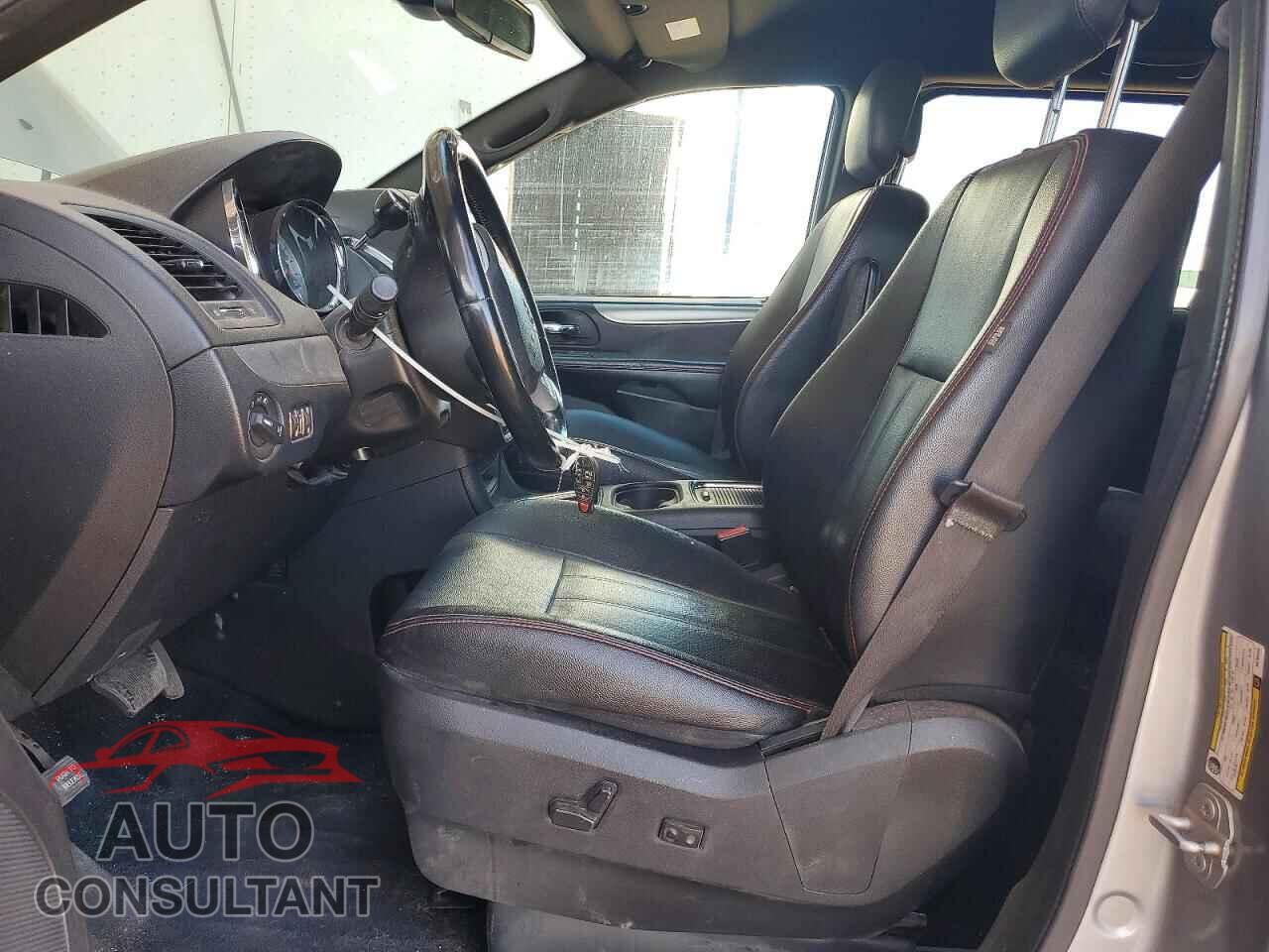 DODGE CARAVAN 2019 - 2C4RDGEG2KR765245