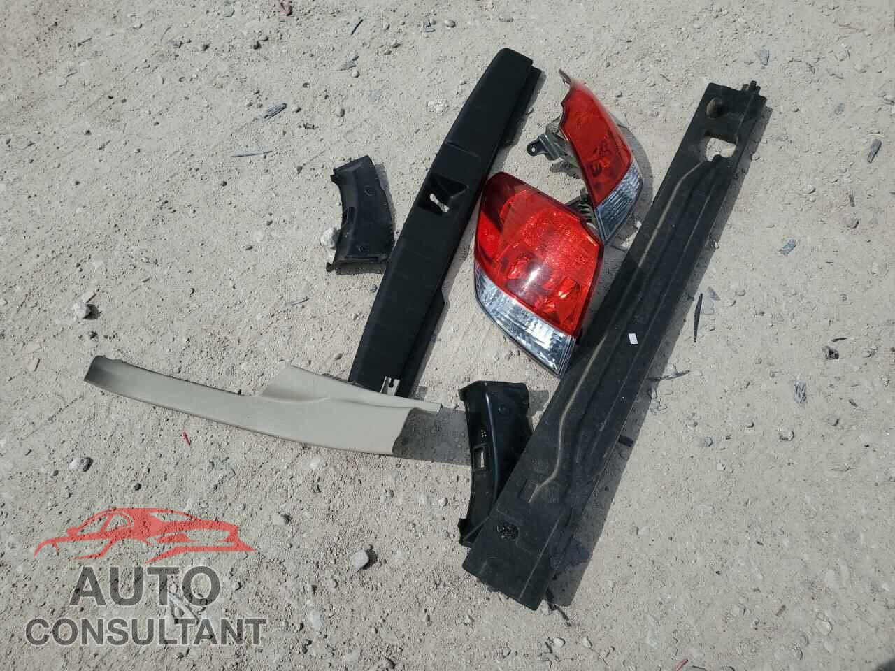 SUBARU OUTBACK 2013 - 4S4BRCCC8D3266842