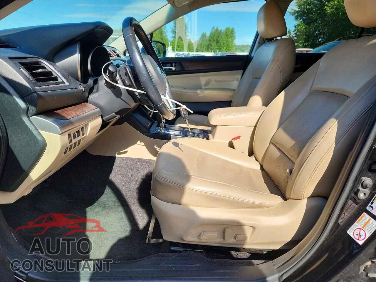 SUBARU OUTBACK 2015 - 4S4BSAJC7F3228565