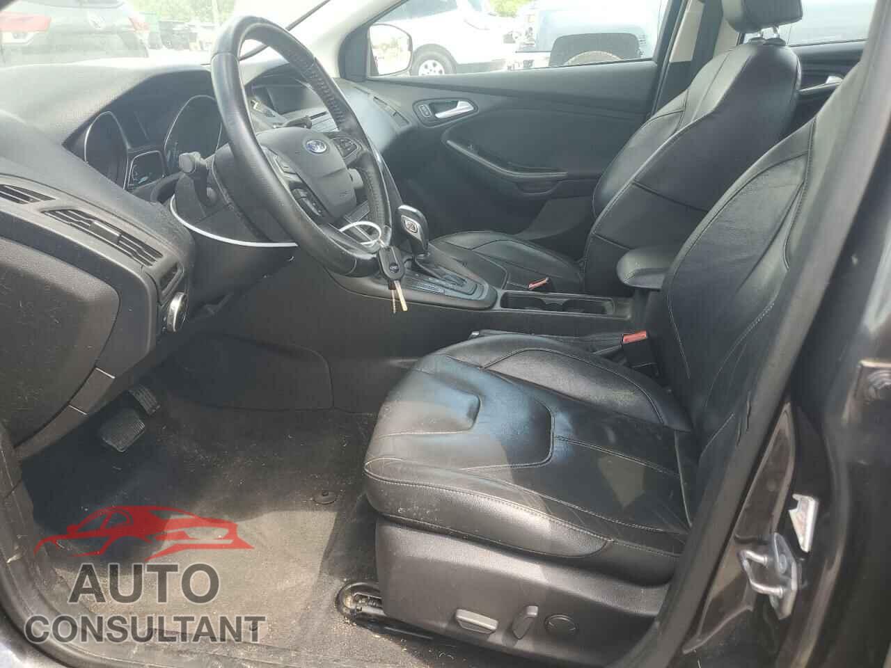 FORD FOCUS 2015 - 1FADP3F26FL283234