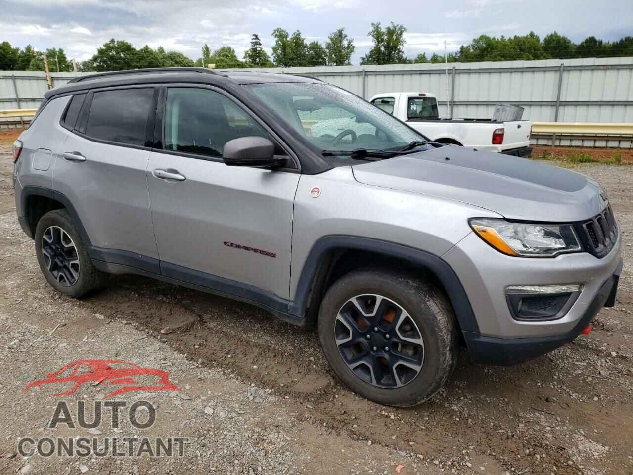 JEEP COMPASS 2019 - 3C4NJDDB4KT681954
