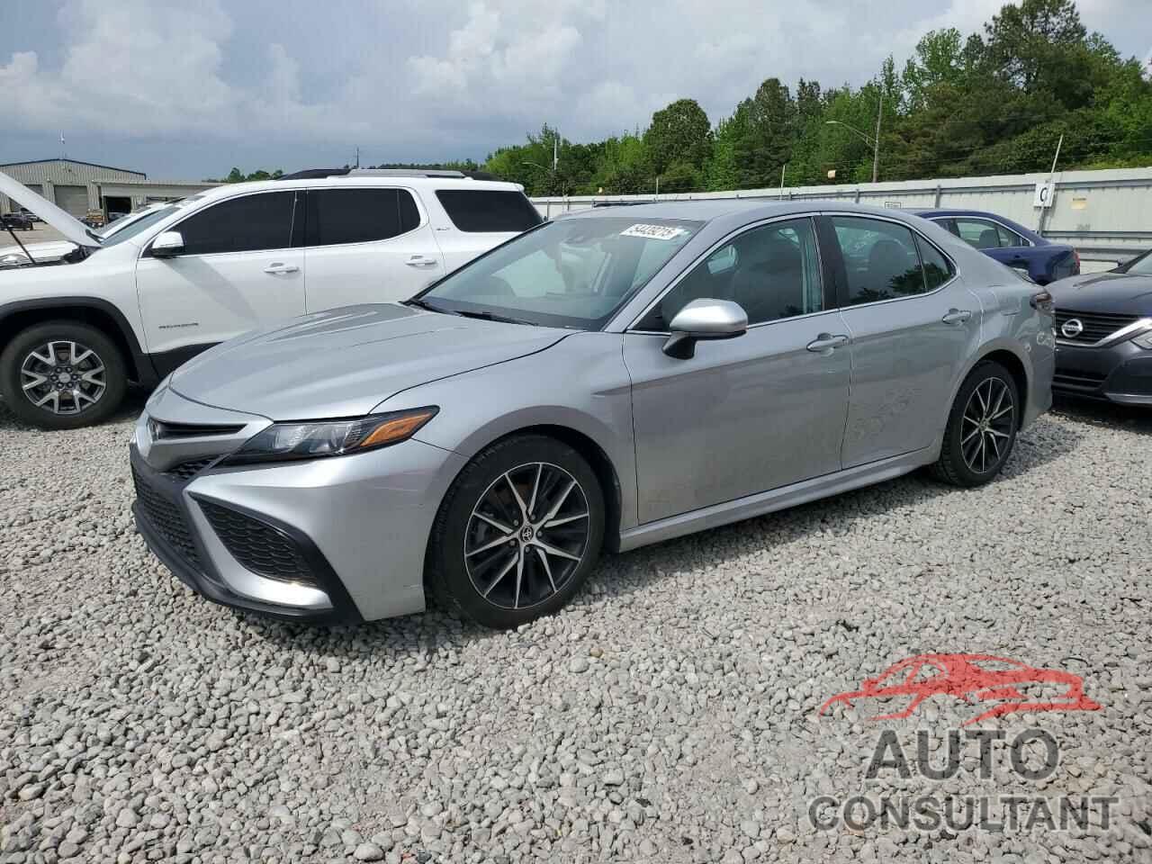 TOYOTA CAMRY 2021 - 4T1G11AKXMU517348