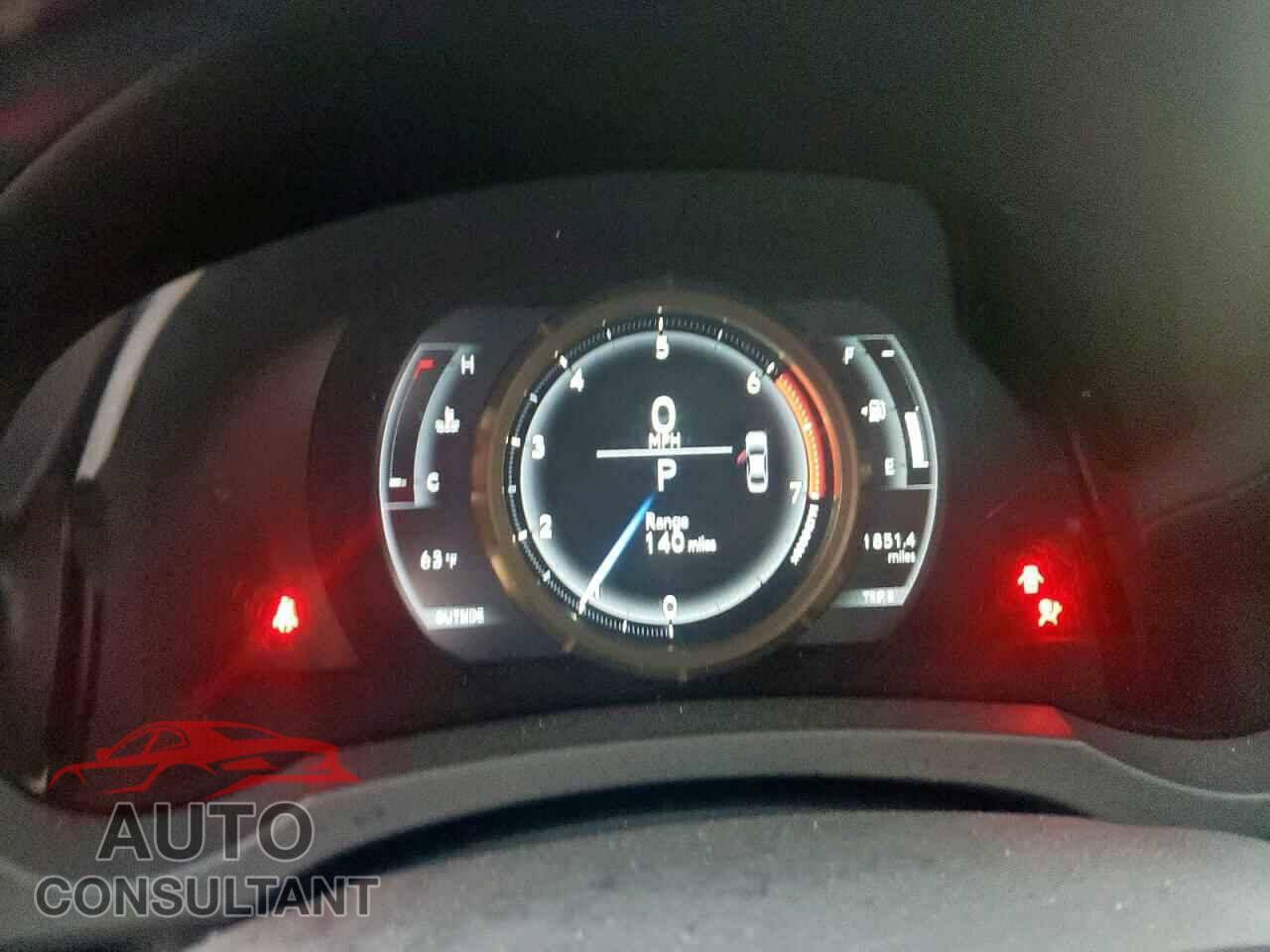 LEXUS IS 2016 - JTHBA1D27G5005604