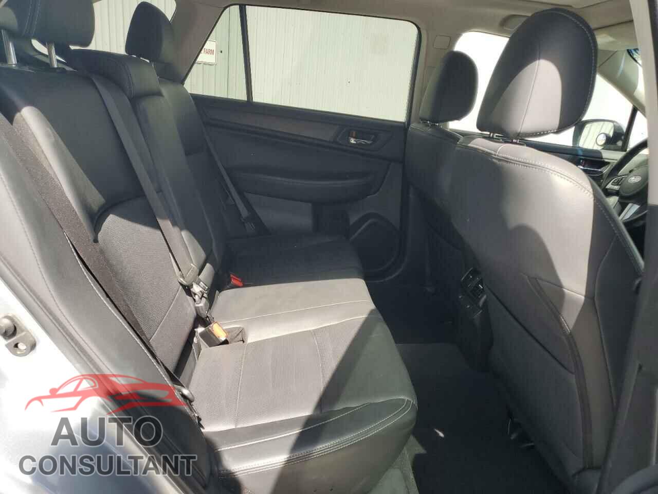 SUBARU OUTBACK 2017 - 4S4BSANC4H3267899