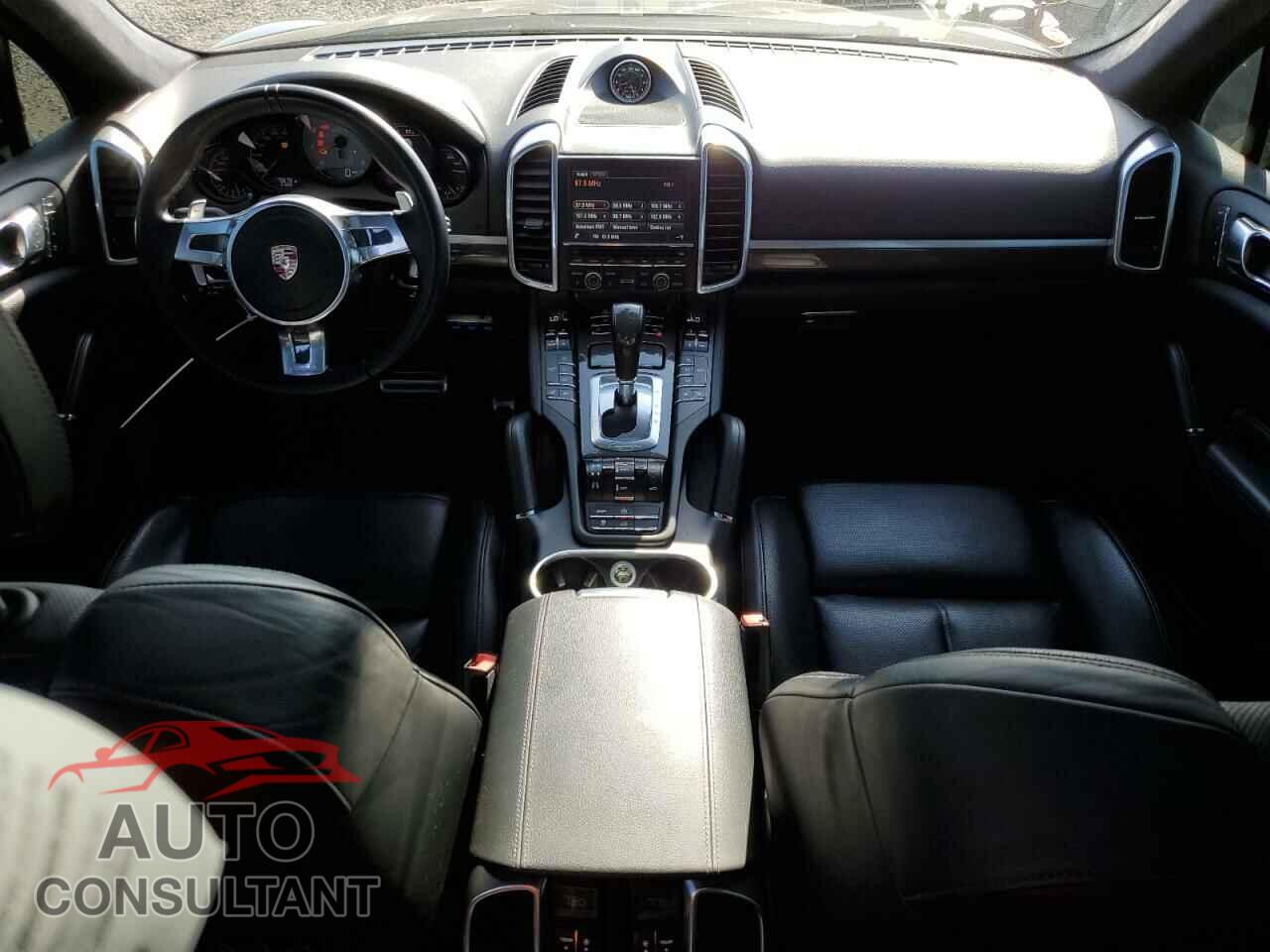 PORSCHE CAYENNE 2013 - WP1AD2A20DLA75577