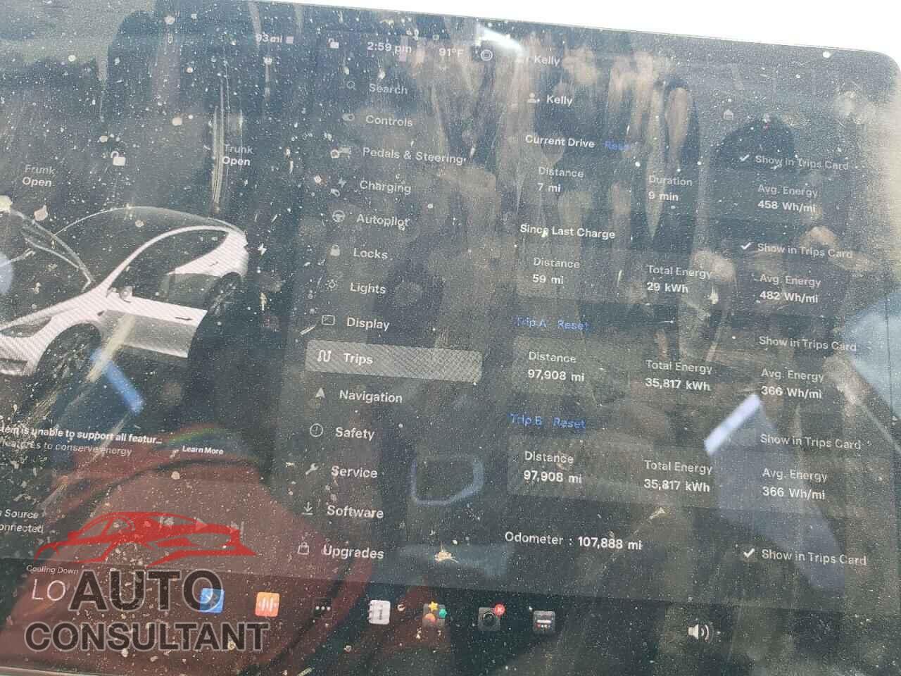TESLA MODEL Y 2021 - 5YJYGDEEXMF077721