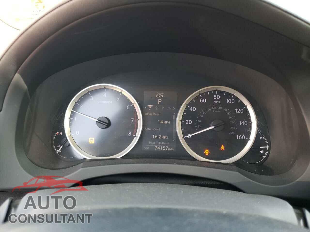 LEXUS IS 2015 - JTHCF1D21F5023746