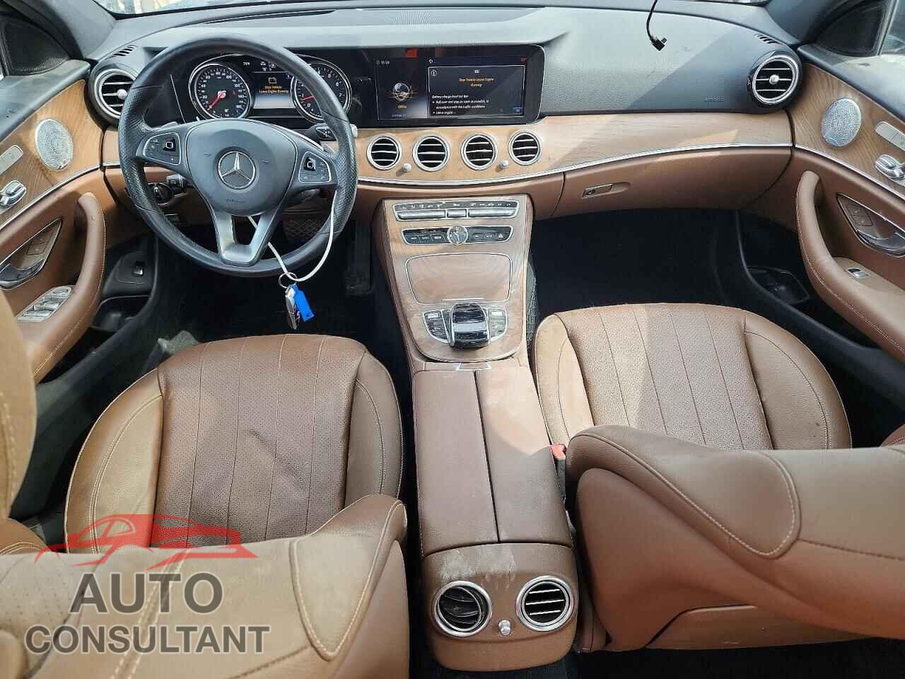 MERCEDES-BENZ E-CLASS 2018 - WDDZF4KB3JA401152