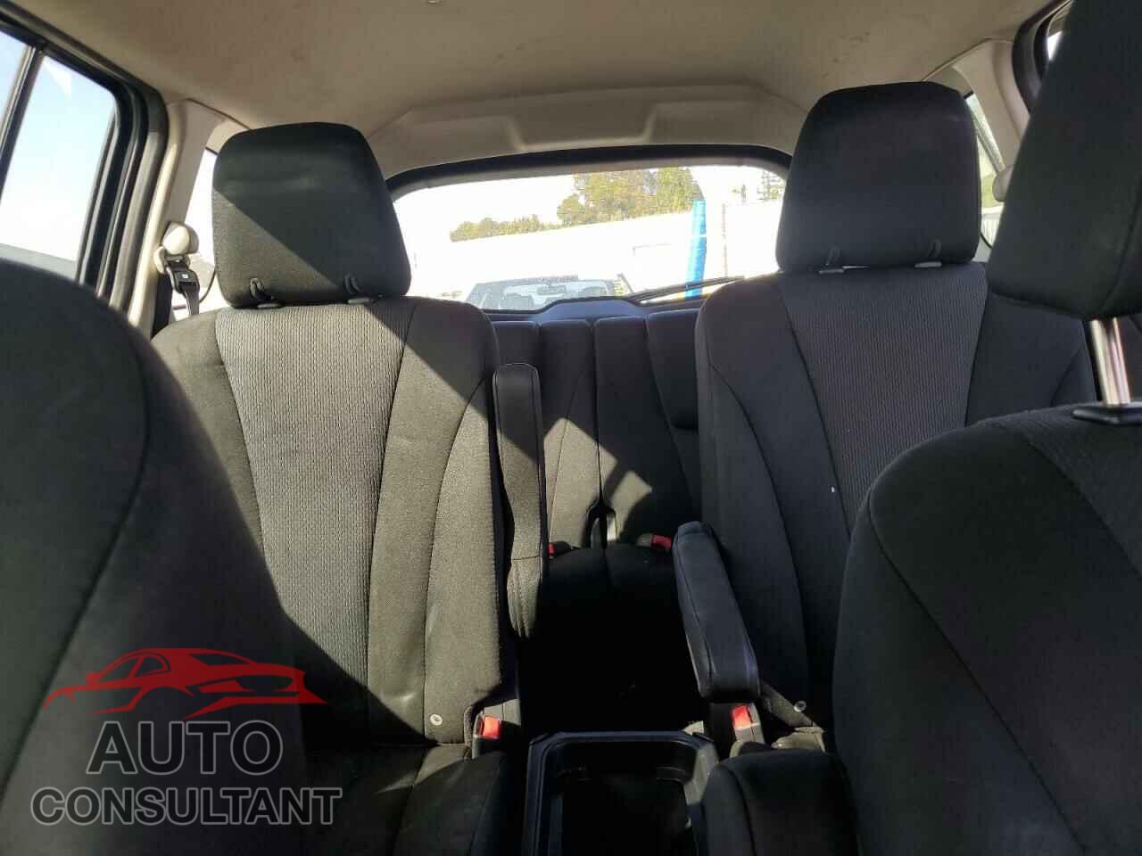 MAZDA 5 2015 - JM1CW2BL4F0187914