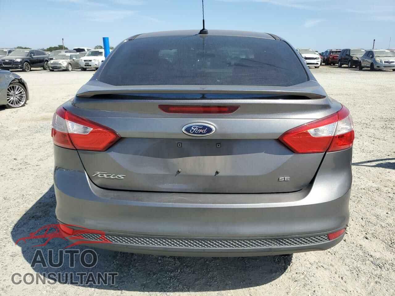 FORD FOCUS 2014 - 1FADP3F21EL219486