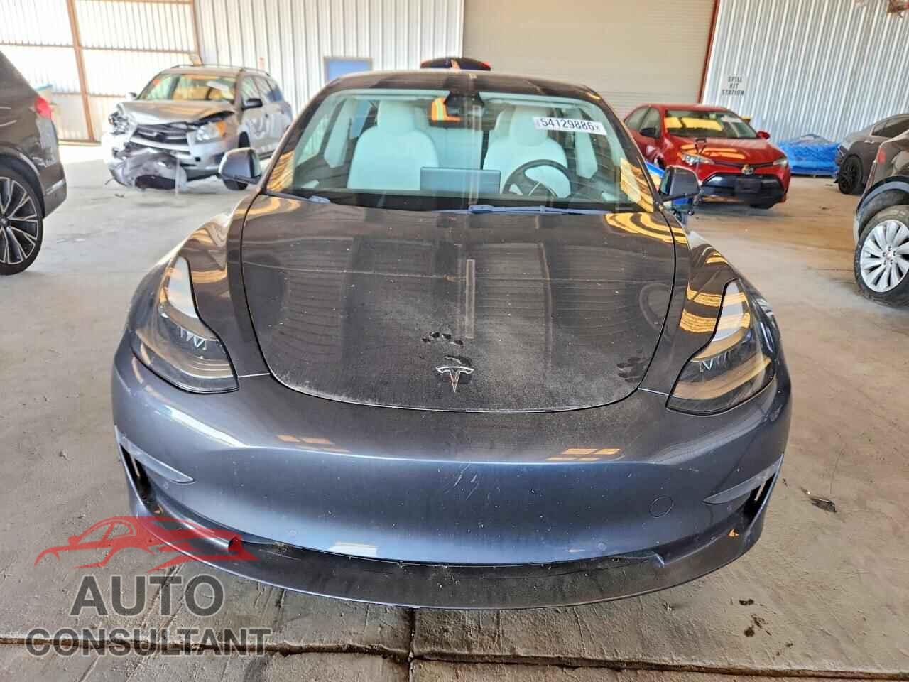 TESLA MODEL 3 2022 - 5YJ3E1EC2NF293397