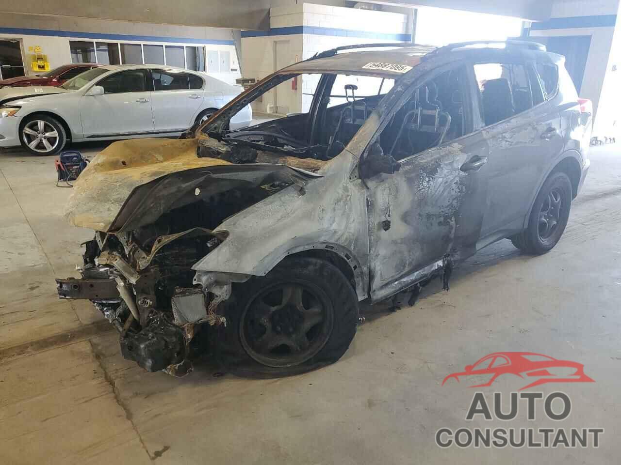 TOYOTA RAV4 2015 - 2T3BFREV0FW321329