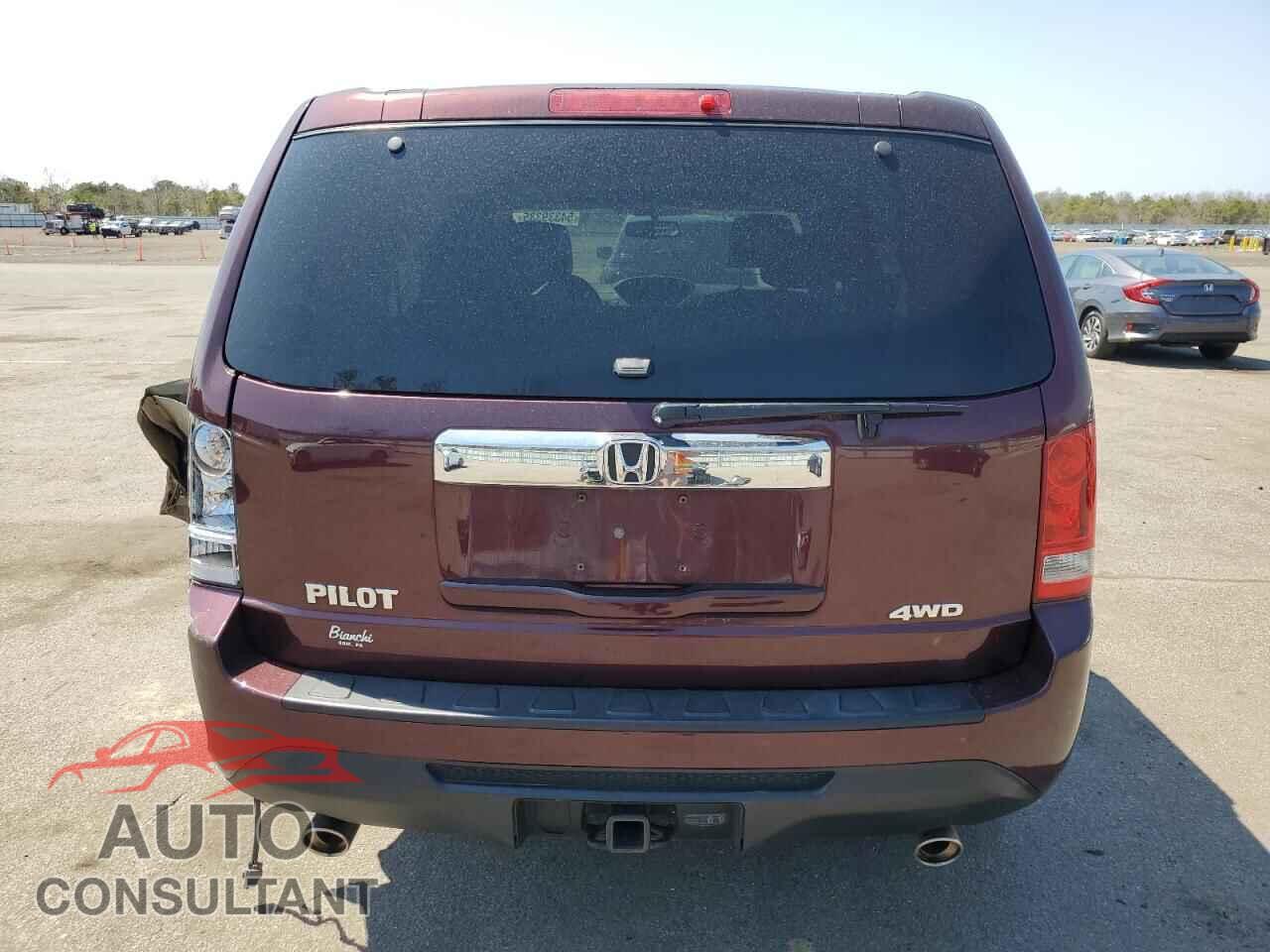 HONDA PILOT 2013 - 5FNYF4H5XDB078253