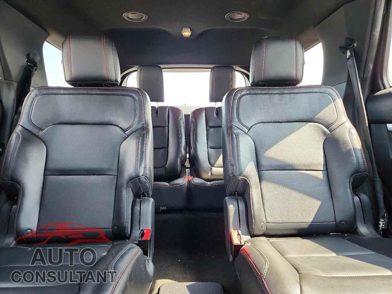 FORD EXPLORER 2017 - 1FM5K8GT0HGD20738