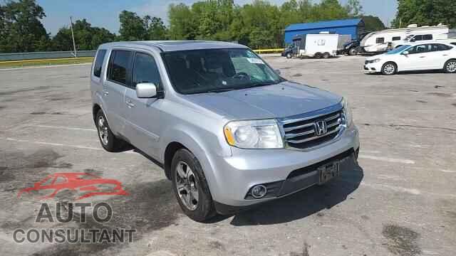 HONDA PILOT 2015 - 5FNYF4H33FB067578