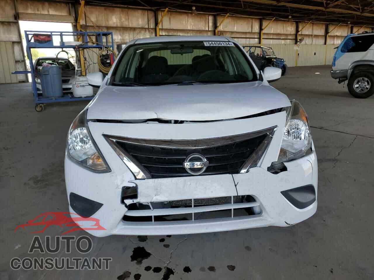 NISSAN VERSA 2017 - 3N1CN7AP5HL870895