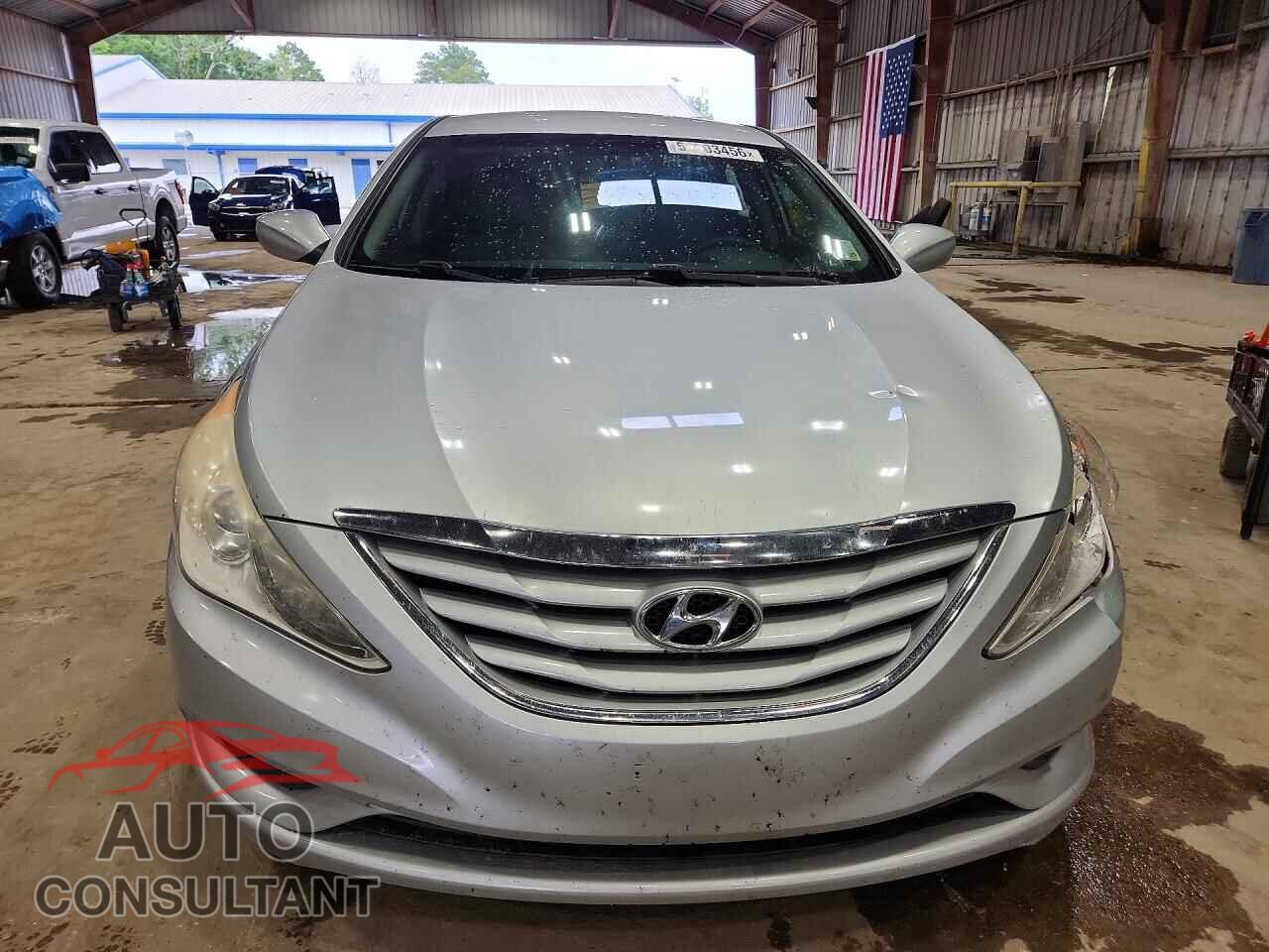 HYUNDAI SONATA 2012 - 5NPEB4AC5CH401583