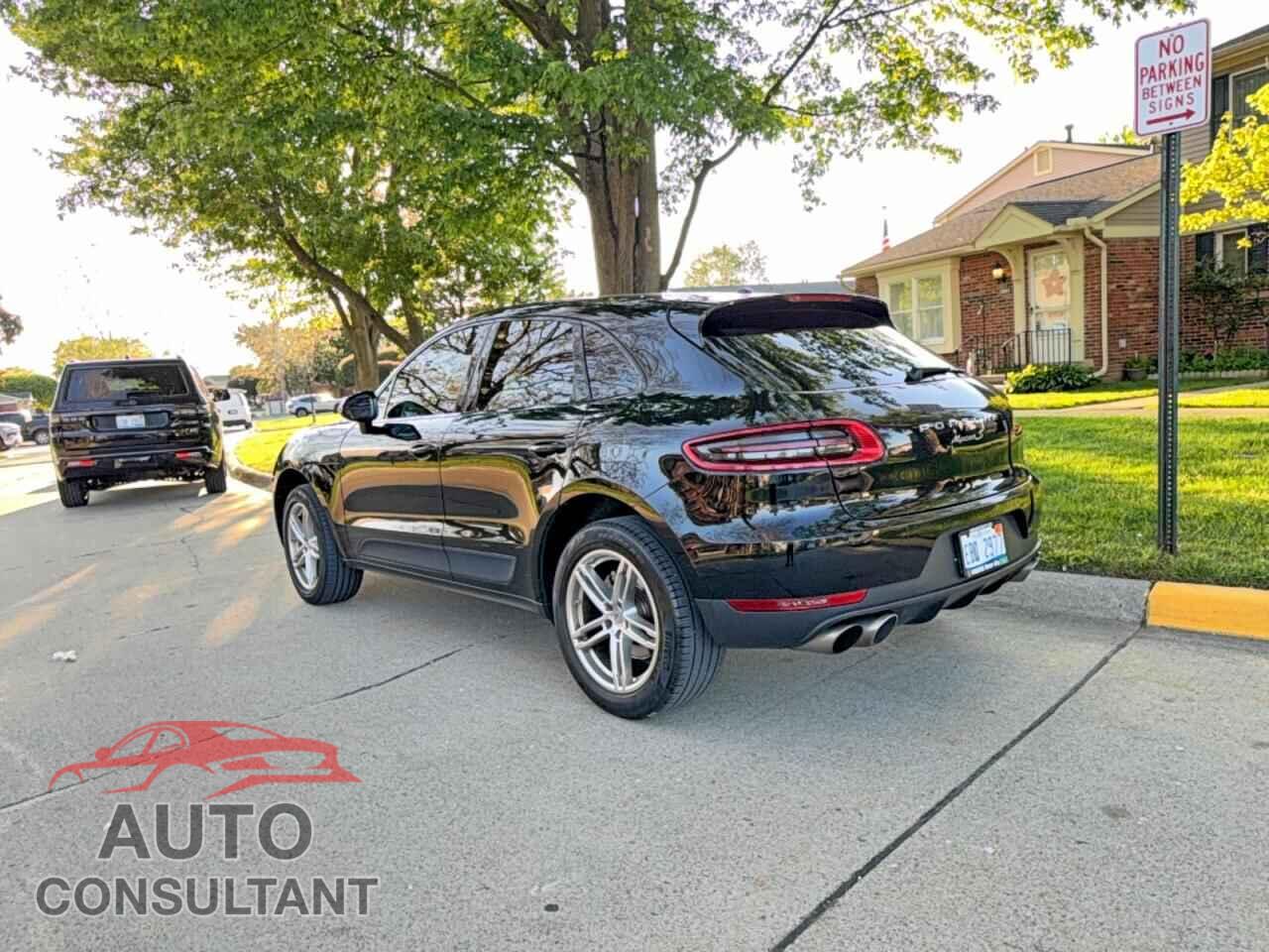 PORSCHE MACAN 2016 - WP1AB2A50GLB55921