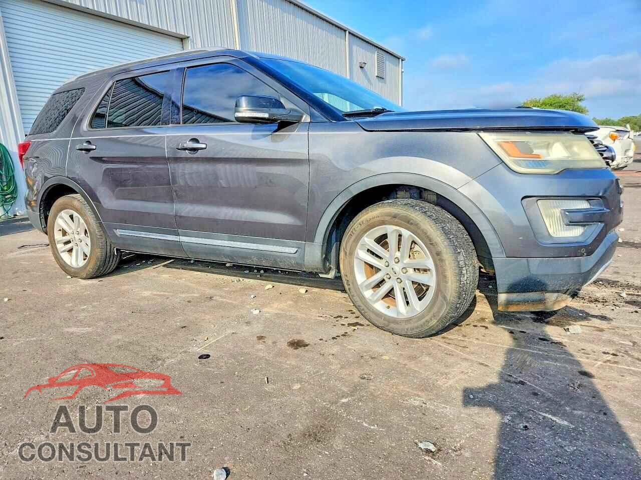 FORD EXPLORER 2017 - 1FM5K7D80HGA46905