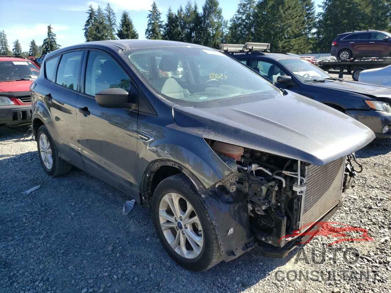 FORD ESCAPE 2017 - 1FMCU0F79HUE15954