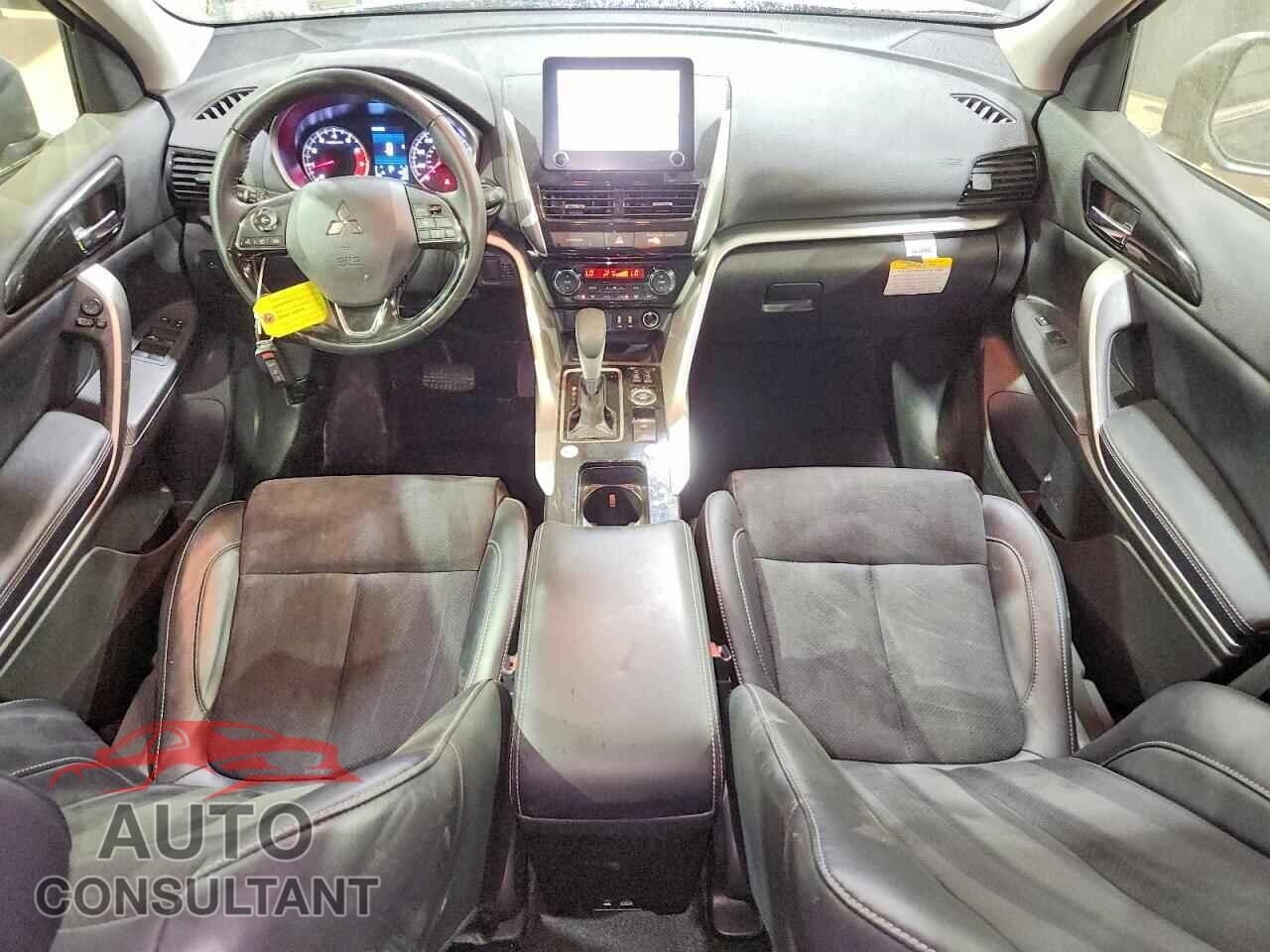 MITSUBISHI ECLIPSE 2024 - JA4ATWAA4RZ061618