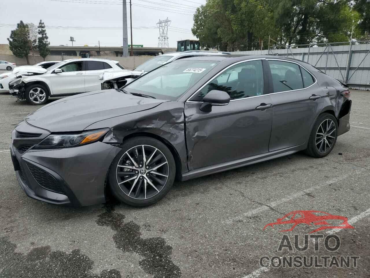 TOYOTA CAMRY 2023 - 4T1G11AK1PU758171