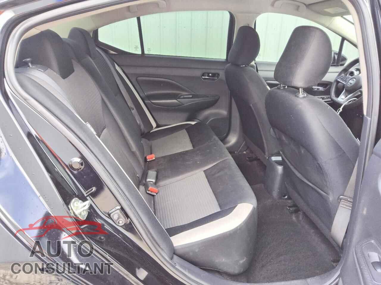 NISSAN VERSA 2020 - 3N1CN8EV8LL895345