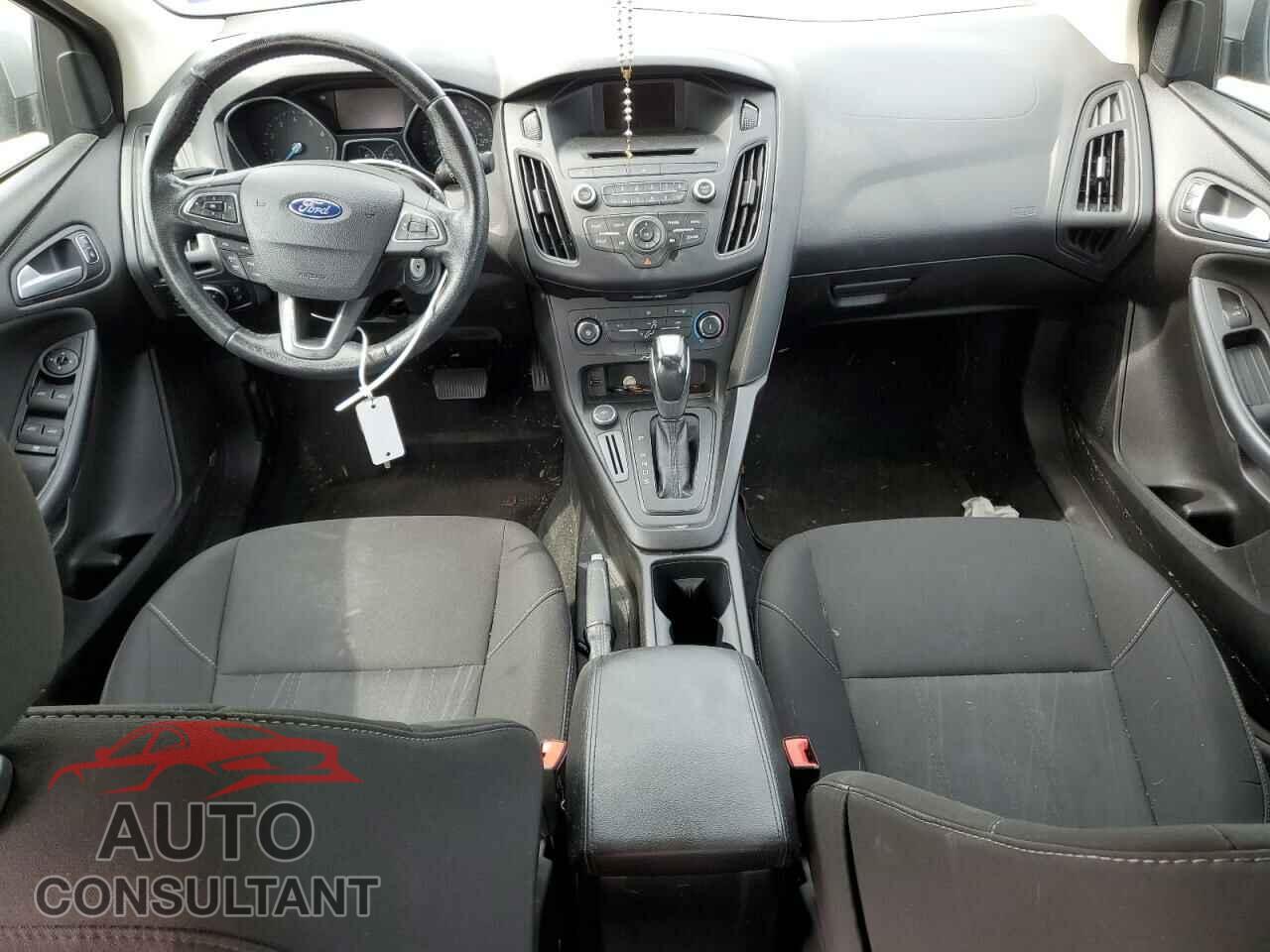 FORD FOCUS 2016 - 1FADP3F26GL404474