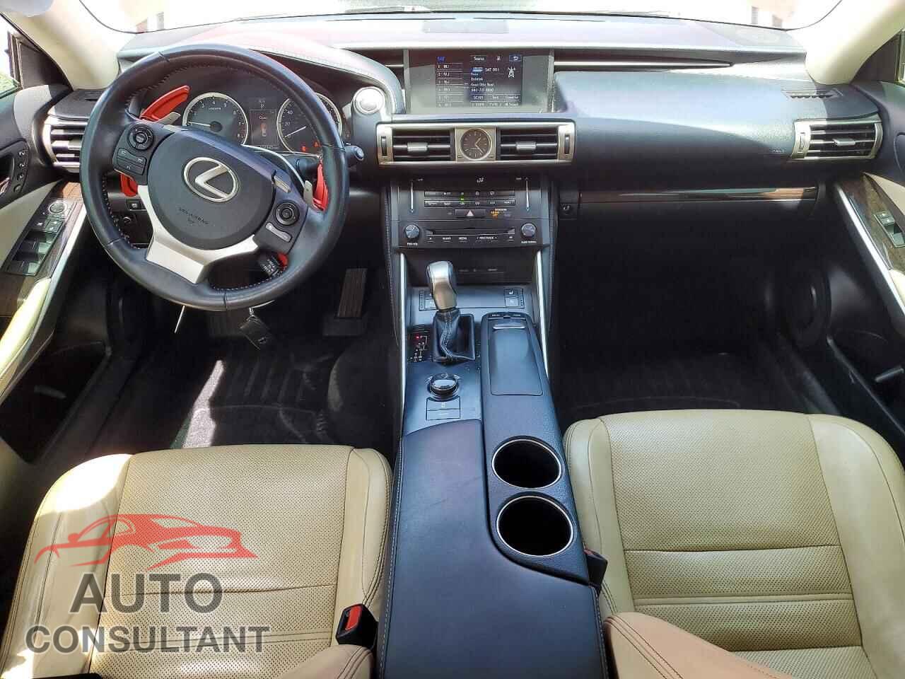 LEXUS IS 2014 - JTHCE1D25E5002982