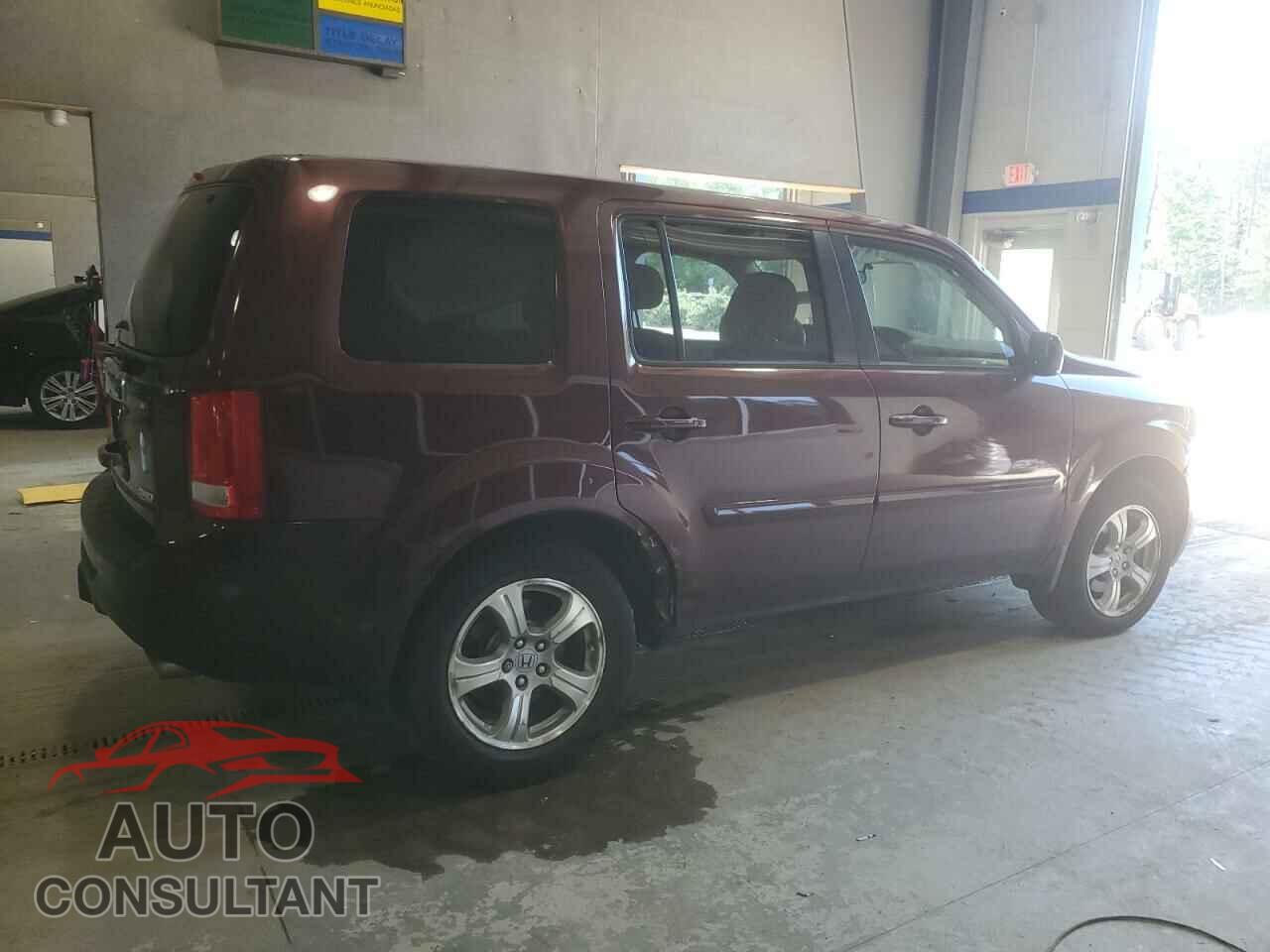 HONDA PILOT 2013 - 5FNYF4H40DB034575