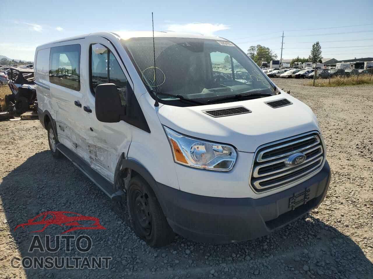 FORD TRANSIT 2017 - 1FTYR1YM4HKB10944