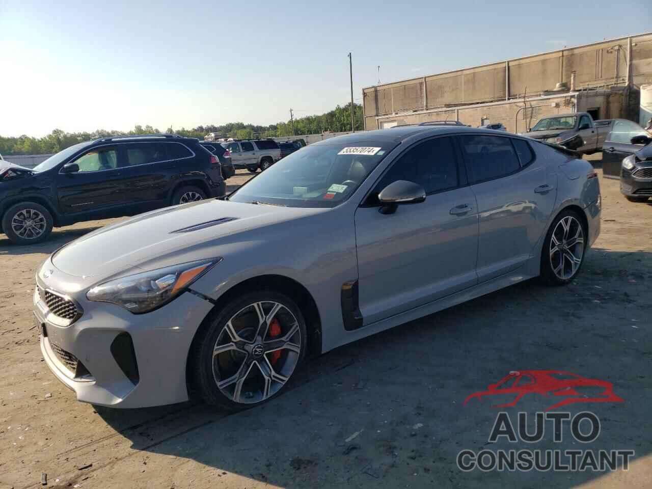 KIA STINGER 2018 - KNAE55LCXJ6018785