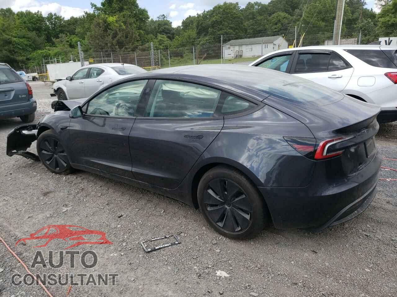 TESLA MODEL 3 2024 - 5YJ3E1EA2RF728729