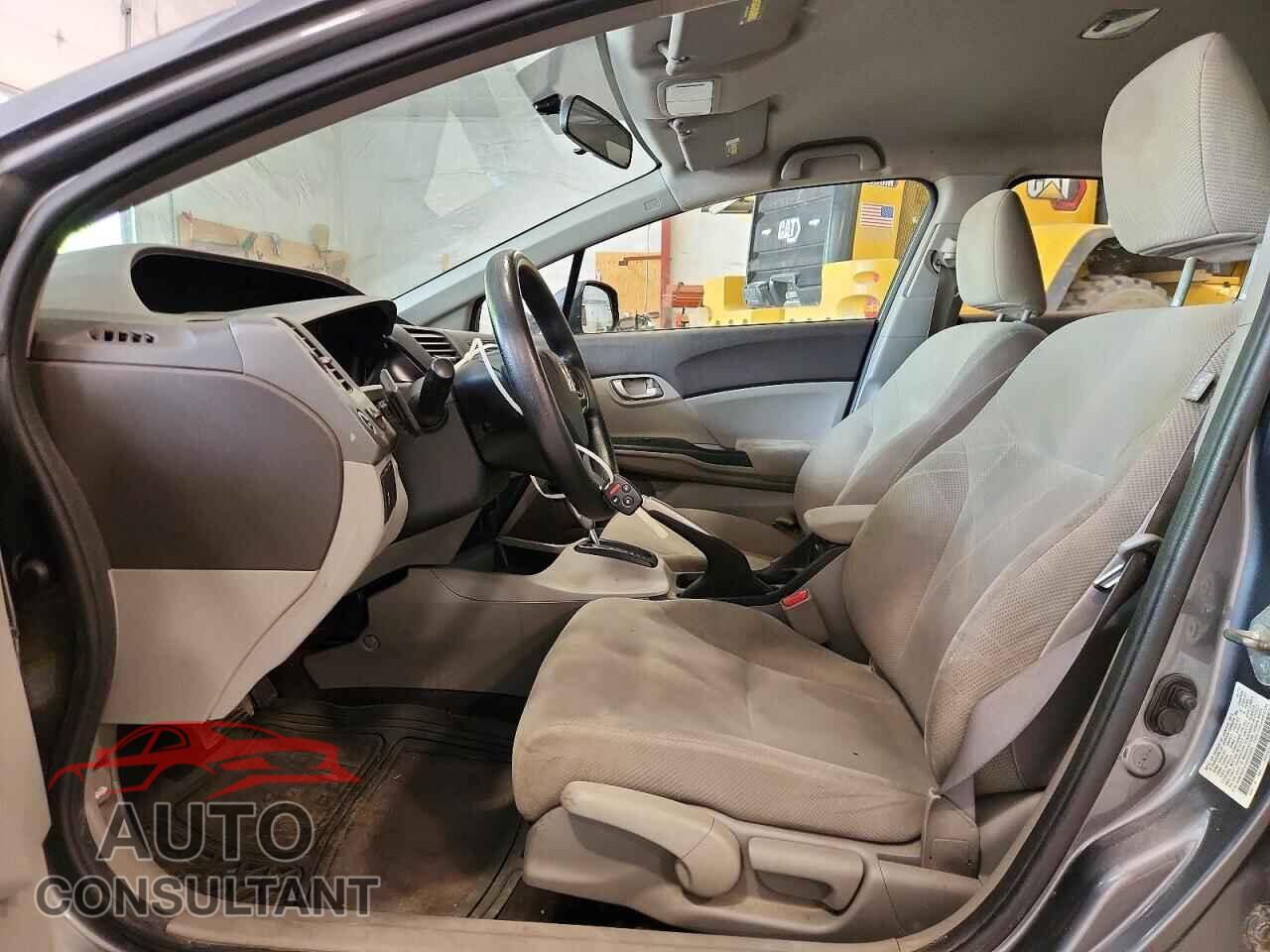 HONDA CIVIC 2012 - 2HGFB2F51CH329004