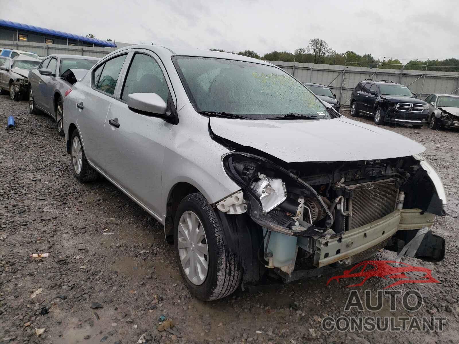 NISSAN VERSA 2017 - 3N1CN7AP4HL900257