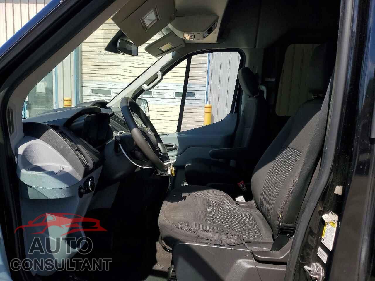 FORD TRANSIT 2019 - 1FBVU4XM4KKB02813
